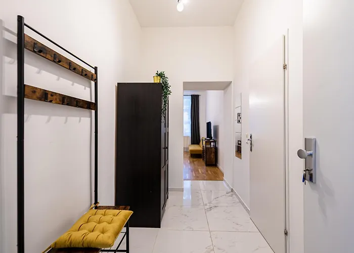 My 1 Bedroom Vienna